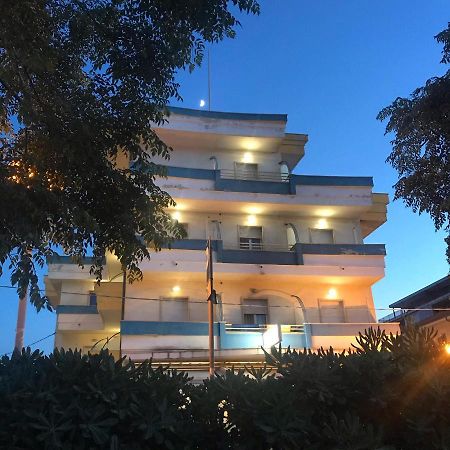 Hotel Costazzurra By Interlux Rimini Luaran gambar