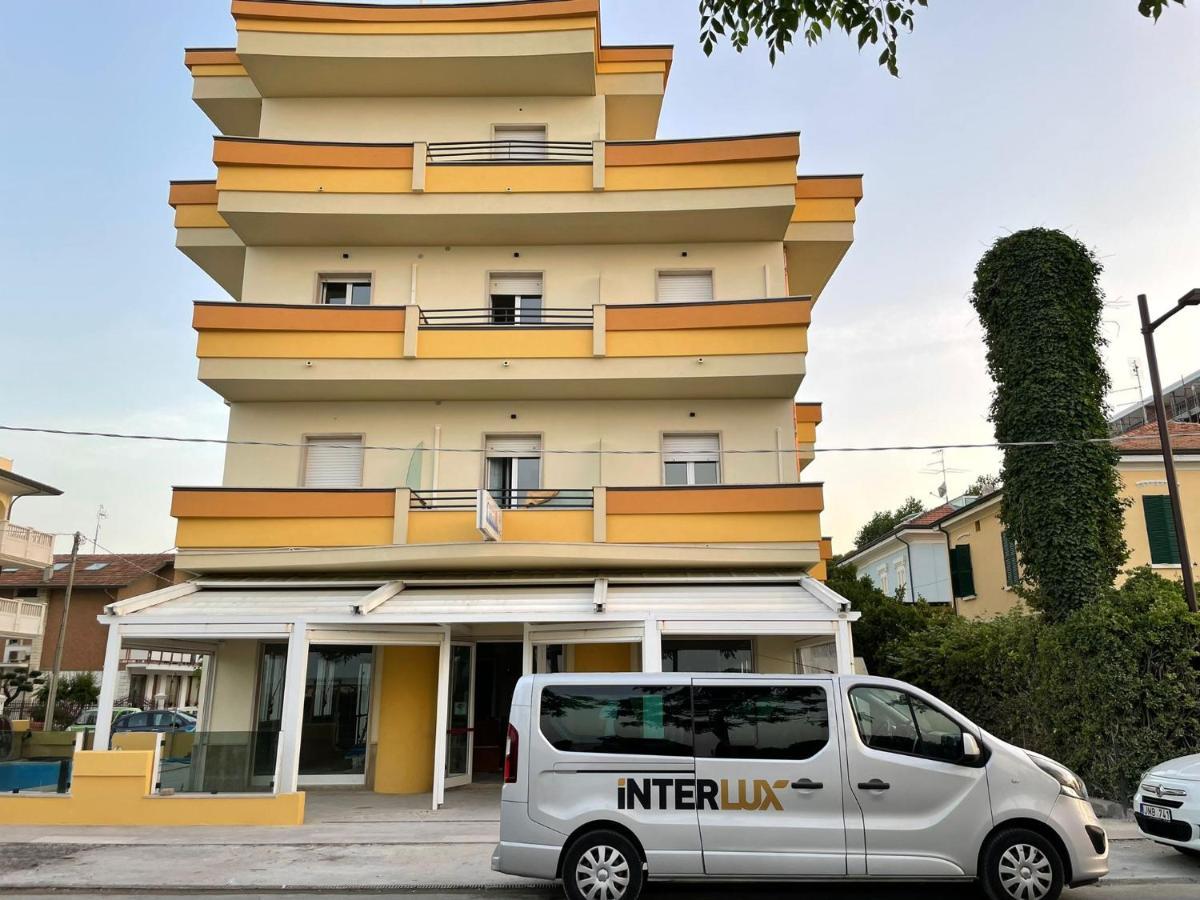 Hotel Costazzurra By Interlux Rimini Luaran gambar