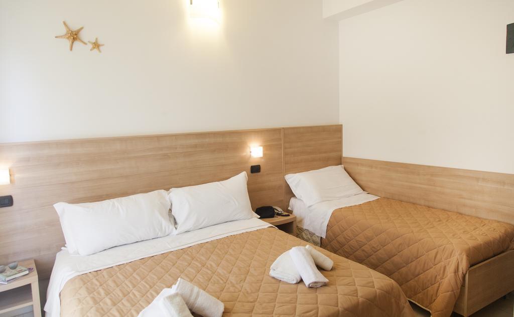 Hotel Costazzurra By Interlux Rimini Luaran gambar