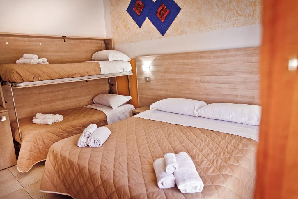 Hotel Costazzurra By Interlux Rimini Luaran gambar